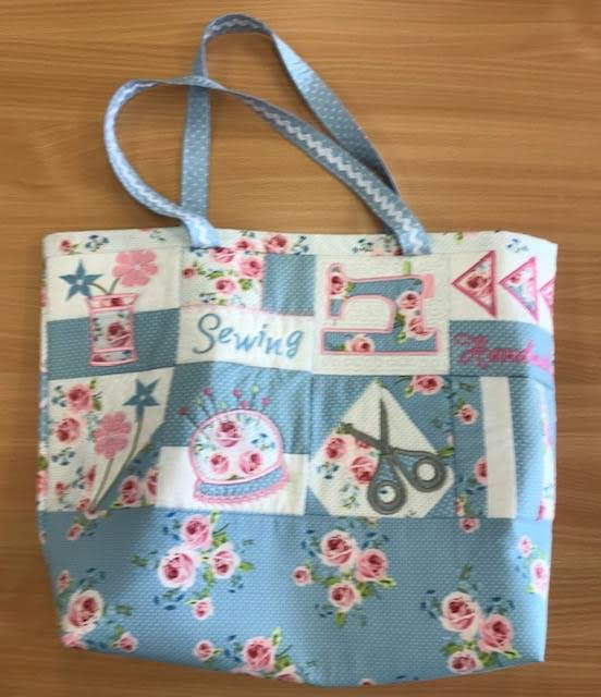 An absolutely gorgeous sewing bag, sewn with a Bernina embroidery machine. 